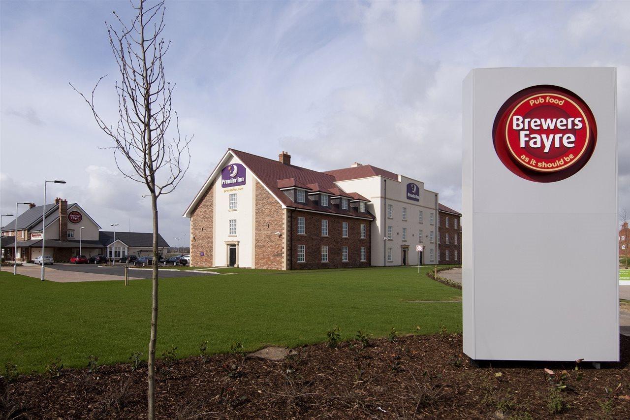 Premier Inn Bedford South Kempston Eksteriør bilde